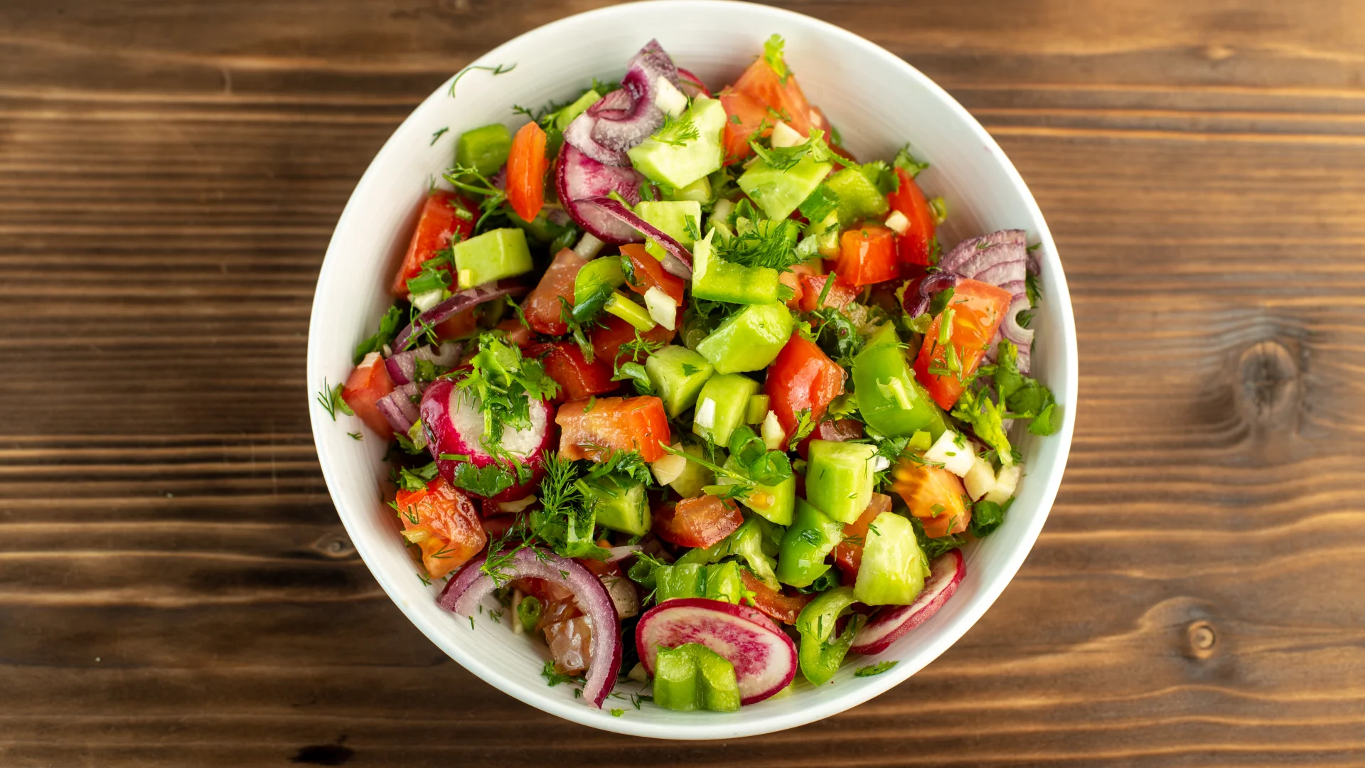 Çoban Salata Nasıl Yapılır?